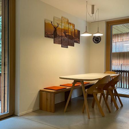 Ferienwohnung 3,5 Zimmer Direkt An Ski- Und Bikepiste Flims Eksteriør bilde