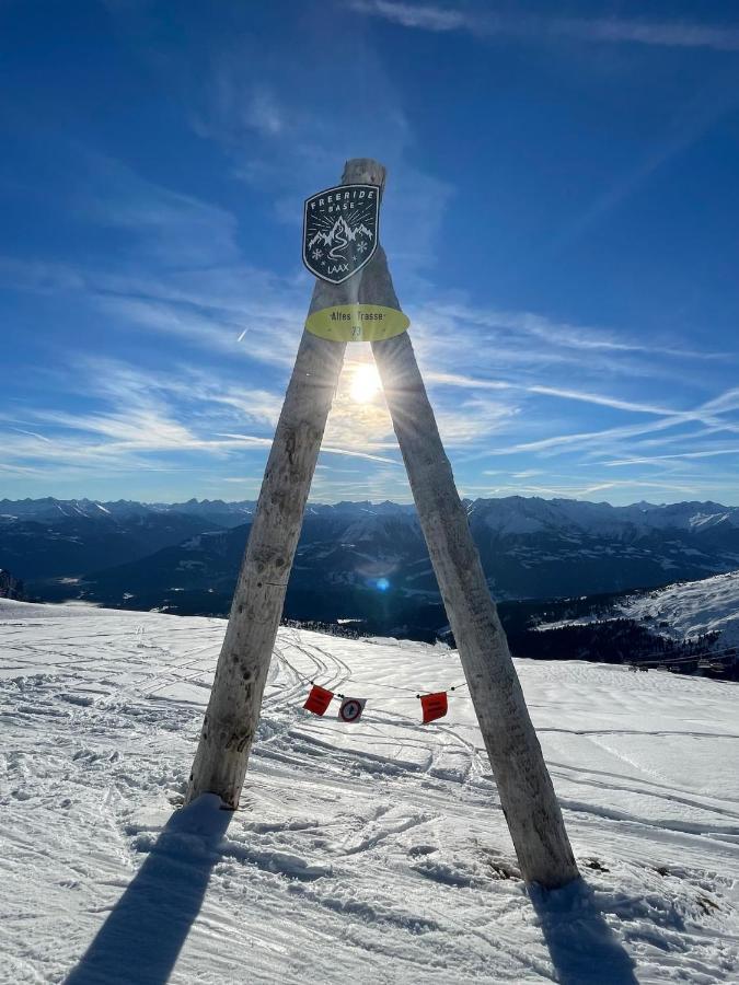 Ferienwohnung 3,5 Zimmer Direkt An Ski- Und Bikepiste Flims Eksteriør bilde