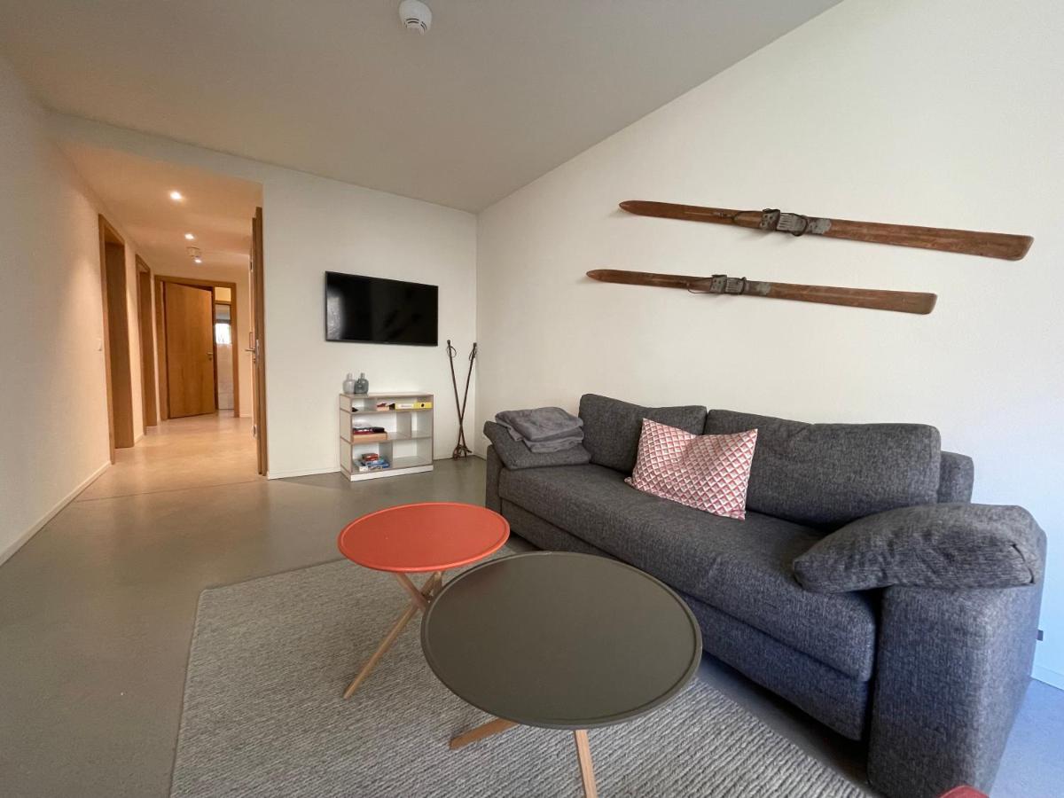Ferienwohnung 3,5 Zimmer Direkt An Ski- Und Bikepiste Flims Eksteriør bilde